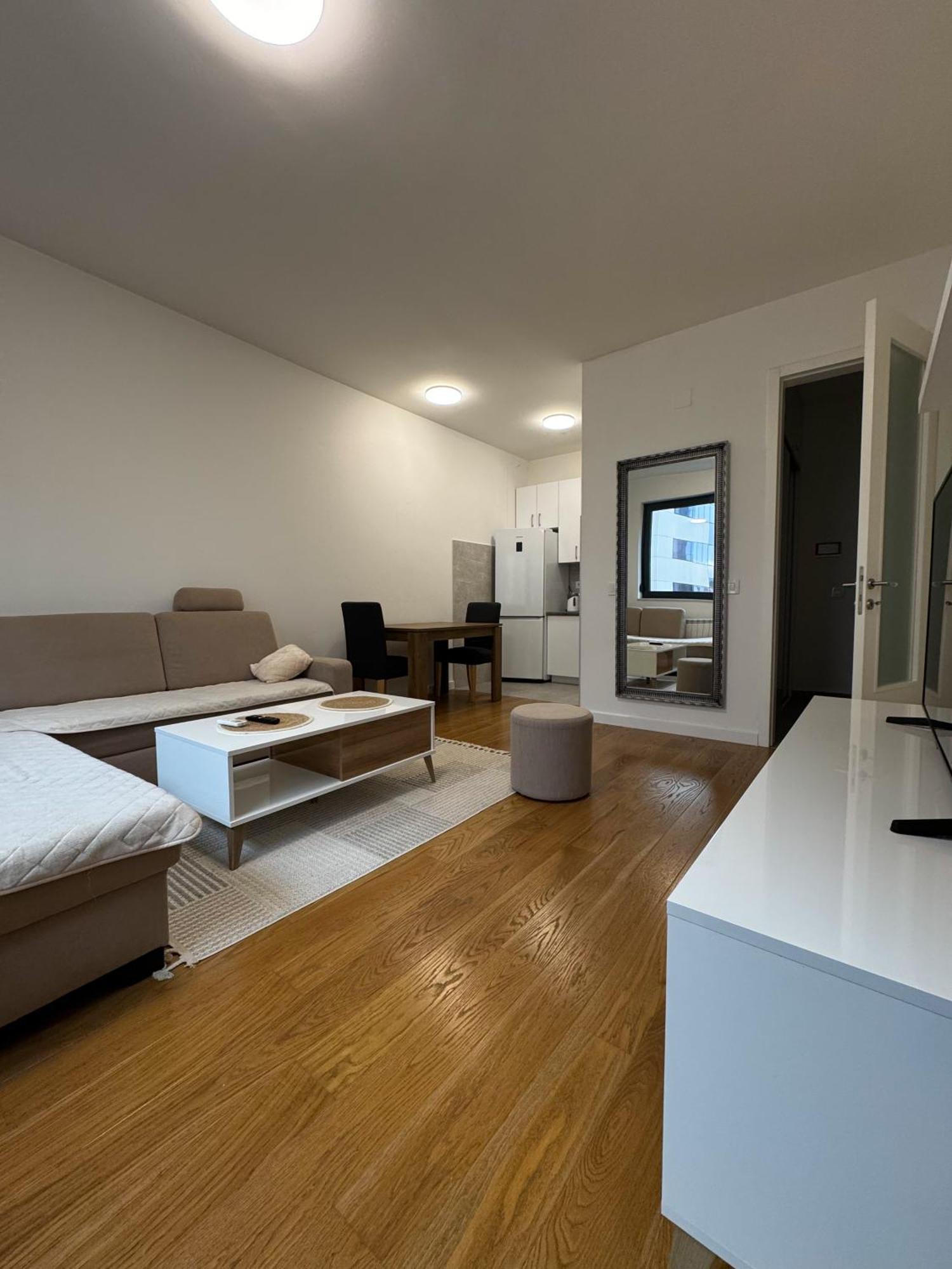 Apartmán Mb *